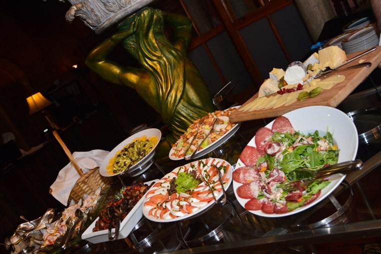 Friday’s Italian Buffet at Venezia